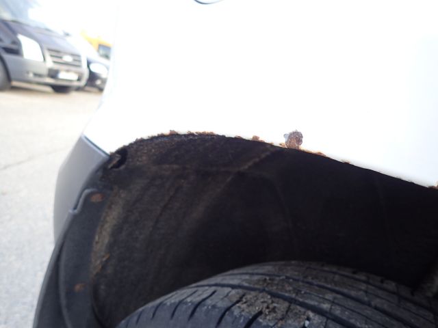 399867-24 Skoda Yeti 4x4 -12 Reg No: EGL 530