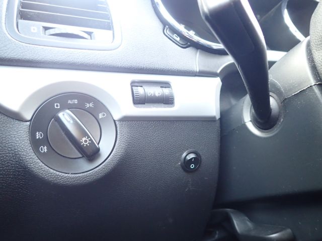 399867-47 Skoda Yeti 4x4 -12 Reg No: EGL 530