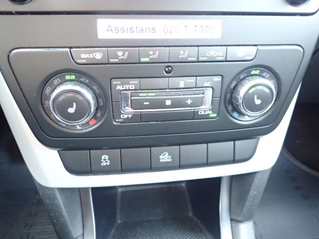 399867-52 Skoda Yeti 4x4 -12 Reg No: EGL 530