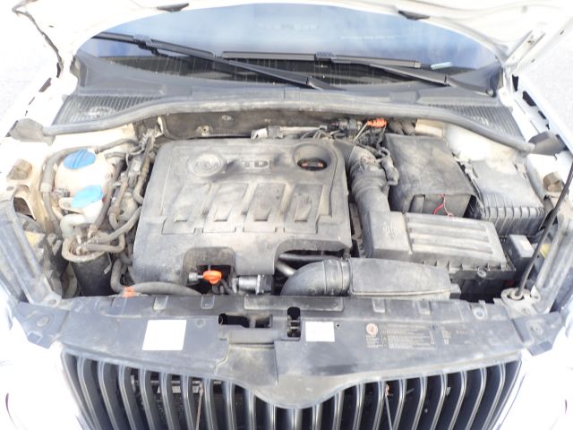 399867-75 Skoda Yeti 4x4 -12 Reg No: EGL 530