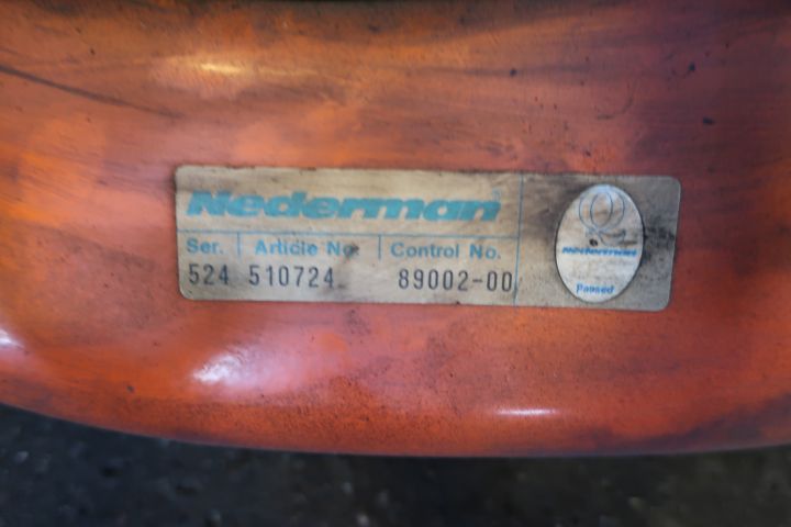 414962-3 2 st. Utsug med fläkt