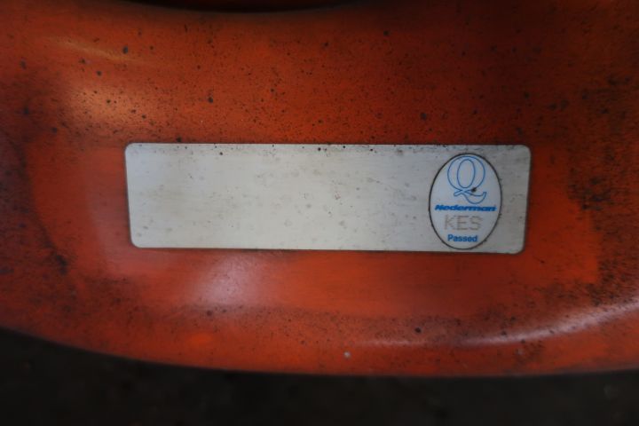 414962-4 2 st. Utsug med fläkt