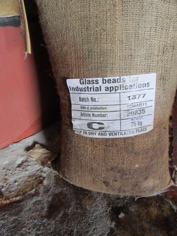 379712-11 Container / blästercontainer