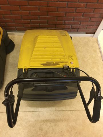 417532-2 Sweeper Kärcher KSM 750