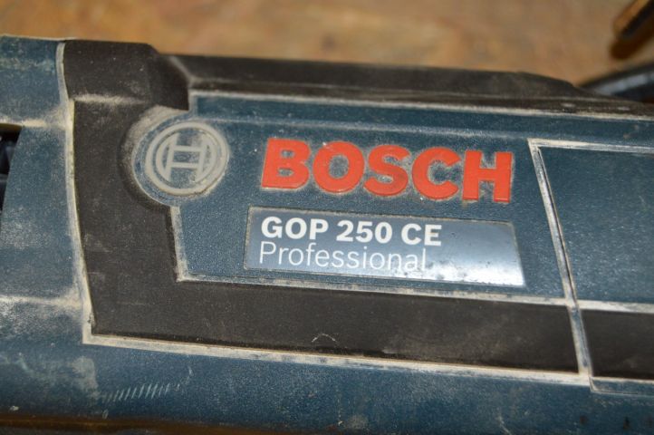 417049-2 Bosch GOP 250 CE