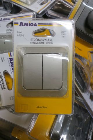 409051-4 Dimmers and electric curcuits Amiga