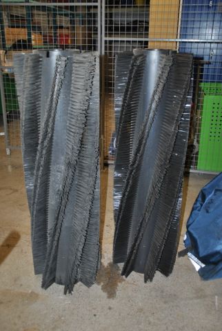 417179-1 Breast rollers to Lincoln sweeper