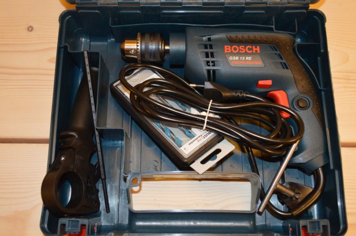 416435-3 Bosch Power T:  angle gr. GWS 1000 Pro + Drill, GSB 13 Re Pro + Jigsaw GST 65 BE Pro. Free shipping