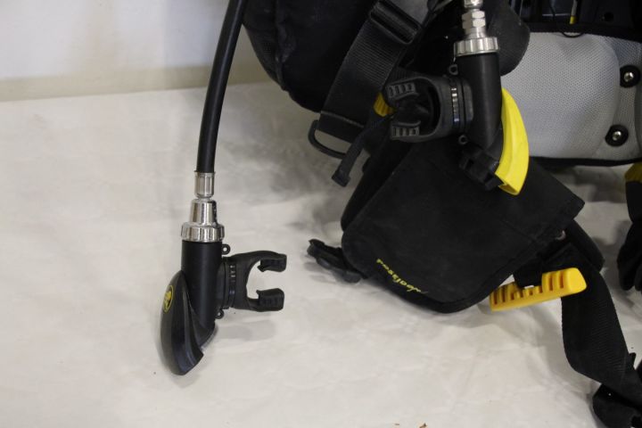 408584-9 Poseidon Dykkit