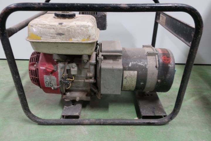 421407-6 Petrol generator Mecc Alte S16W-90/B (Not working)