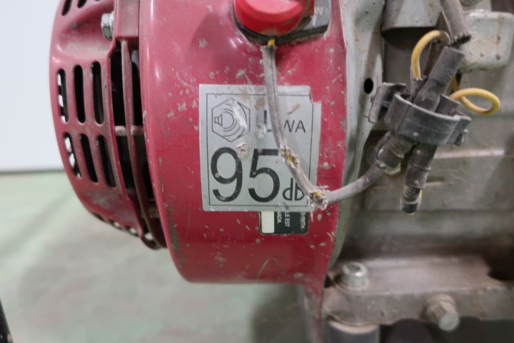 421407-8 Petrol generator Mecc Alte S16W-90/B (Not working)