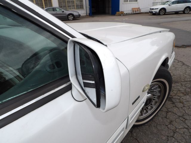 413310-55 Lincoln Town Car 4.6 Limousine -97 (Polski-reg)