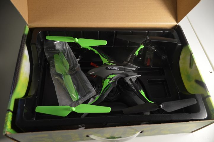 424665-2 Drone: Dromida Ominus + spare machineFree shipping in DK + SE