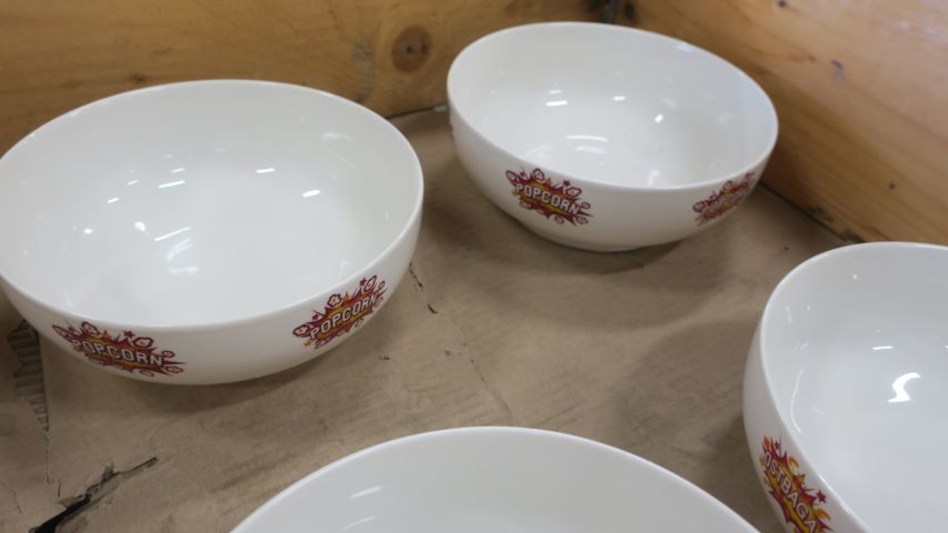 397219-7 Parti med heminredning