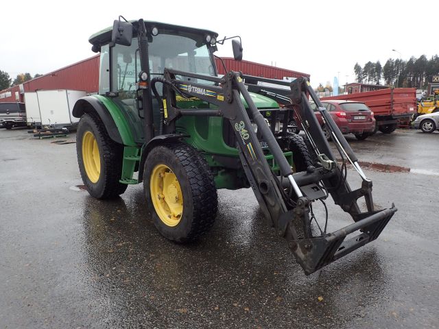 402752-3 JOHN DEERE 5620 Reg: UKU058