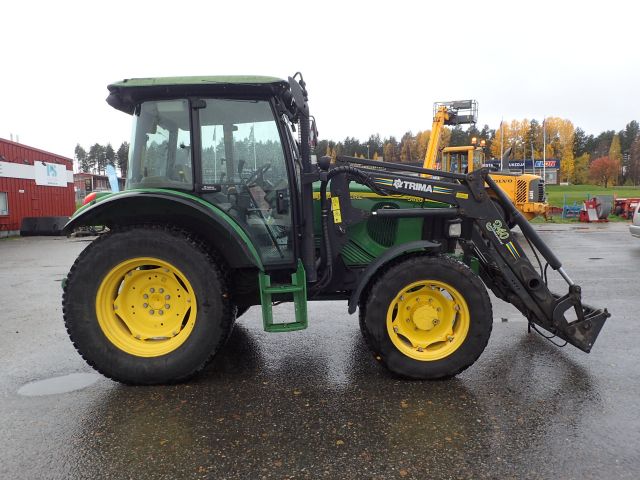 402752-4 JOHN DEERE 5620 Reg: UKU058