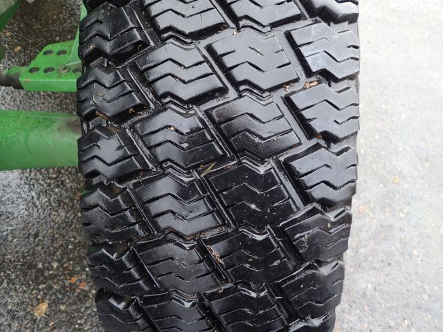 402752-10 JOHN DEERE 5620 Reg: UKU058