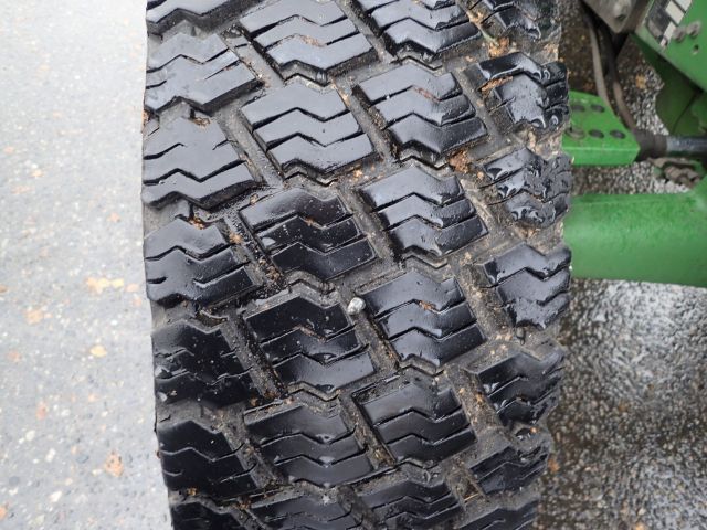 402752-16 JOHN DEERE 5620 Reg: UKU058