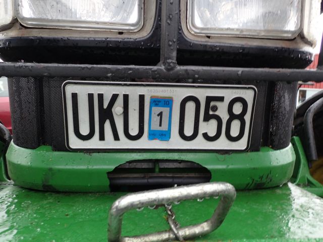 402752-28 JOHN DEERE 5620 Reg: UKU058