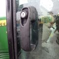 402752-37 JOHN DEERE 5620 Reg: UKU058