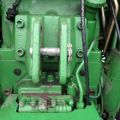 402752-44 JOHN DEERE 5620 Reg: UKU058