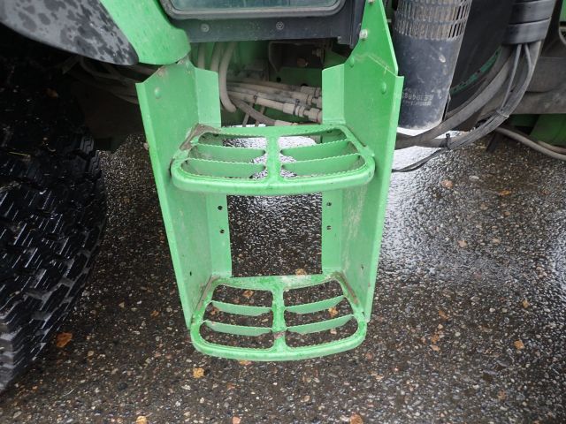 402752-59 JOHN DEERE 5620 Reg: UKU058