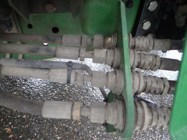 402752-60 JOHN DEERE 5620 Reg: UKU058