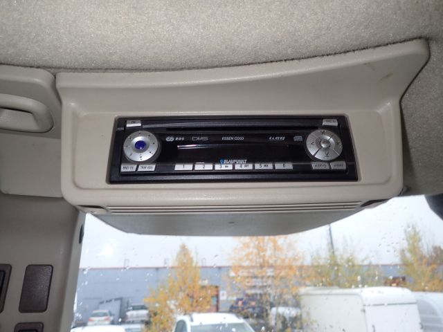 402752-86 JOHN DEERE 5620 Reg: UKU058