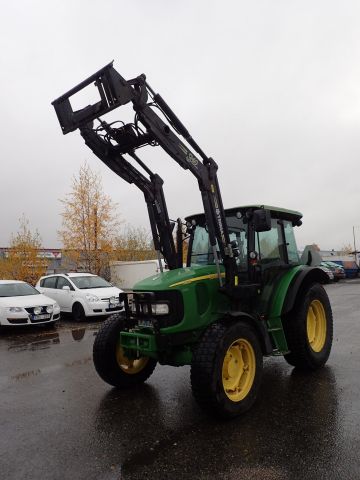 402752-90 JOHN DEERE 5620 Reg: UKU058