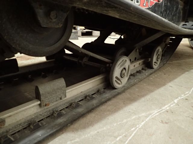 402765-31 Lynx 5900 Reg: GSJ669