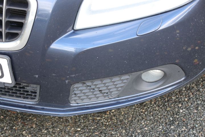 427262-30 Volvo V70 II 2.4D Momentum Automat -2010 (175hk, 27153 mil)