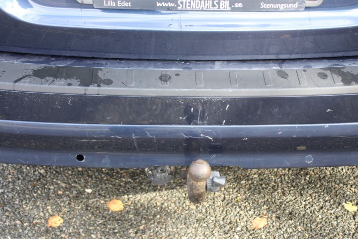 427262-35 Volvo V70 II 2.4D Momentum Automat -2010 (175hk, 27153 mil)