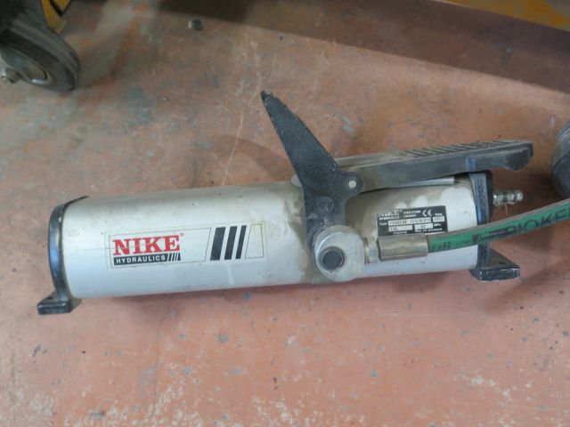 344791-7 Scissors lift Speed CAR-O-LINER