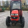 427412-3 Traktor Futon 4x4