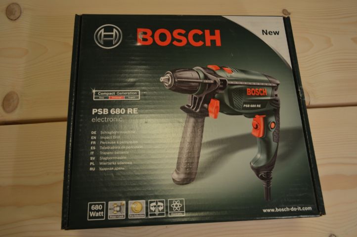 428206-8 Bosch impact drill 680W PSB 680 RE Electronic. Unused. Free delivery