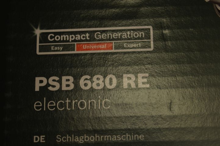 428206-10 Bosch impact drill 680W PSB 680 RE Electronic. Unused. Free delivery