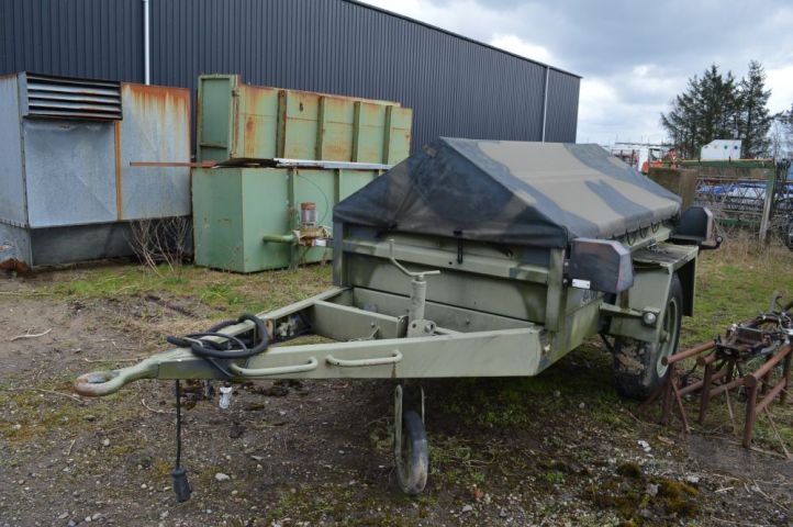 428264-1 Army Trailer