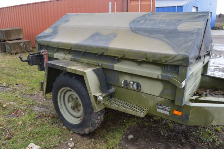 428264-5 Army Trailer