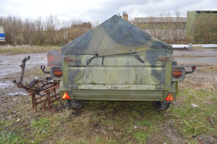 428264-6 Army Trailer