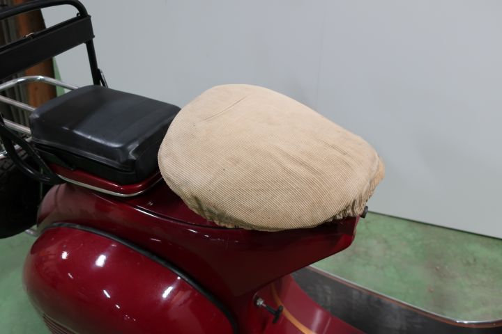 421501-19 Piaggio Vespa 125cc -56