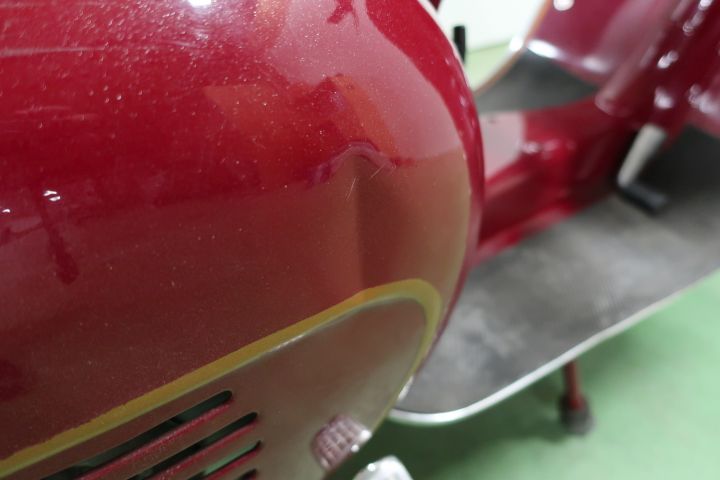 421501-23 Piaggio Vespa 125cc -56