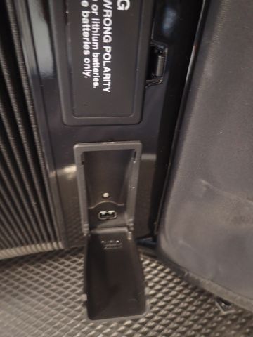 400457-8 NEW Accordion Roland FR-3x