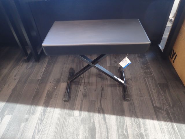 400459-8 Digital piano Roland LX-7