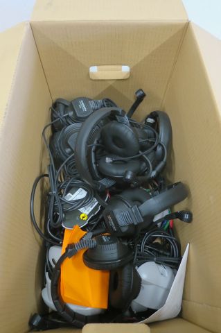 401338-2 Multimedia studio Tandberg LAB 300