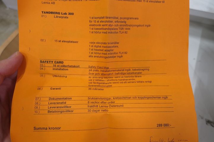 401338-5 Multimedia studio Tandberg LAB 300