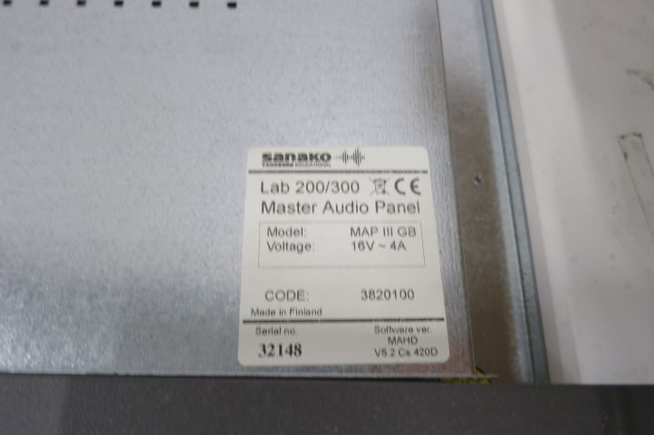 401338-8 Multimedia studio Tandberg LAB 300
