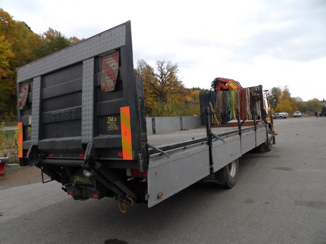 416864-4 SCANIA G82 M 4X2 54 -83 LEW800