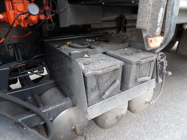 416864-19 SCANIA G82 M 4X2 54 -83 LEW800