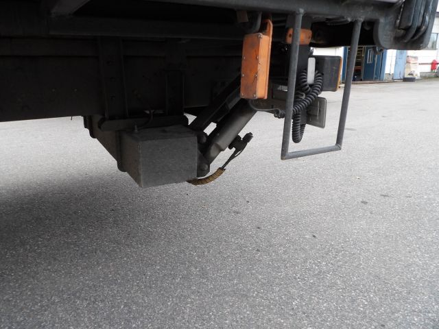 416864-25 SCANIA G82 M 4X2 54 -83 LEW800