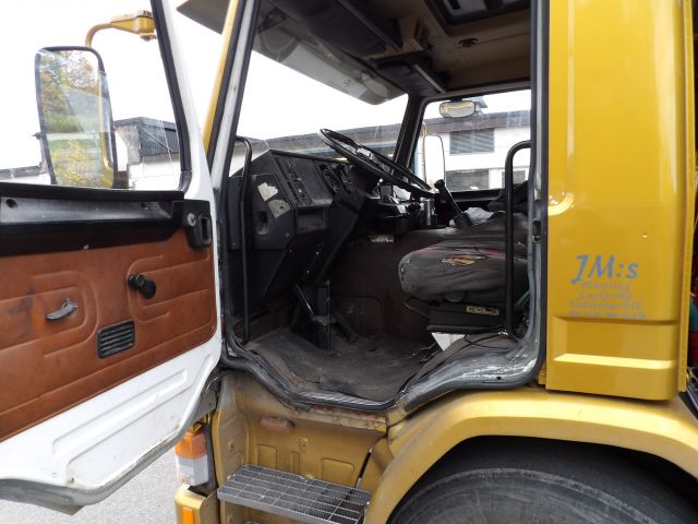 416864-8 SCANIA G82 M 4X2 54 -83 LEW800